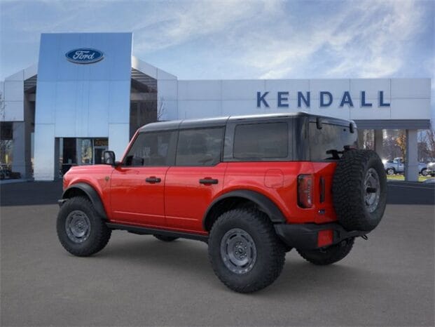 Used 2024 Ford Bronco Badlands 4D Sport Utility – 1FMEE9BP1RLA79014 full