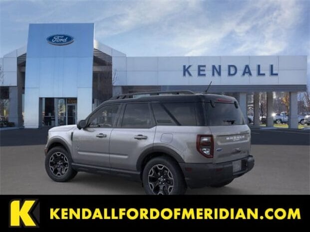 Used 2025 Ford Bronco Sport Outer Banks 4D Sport Utility – 3FMCR9CN9SRE25536 full