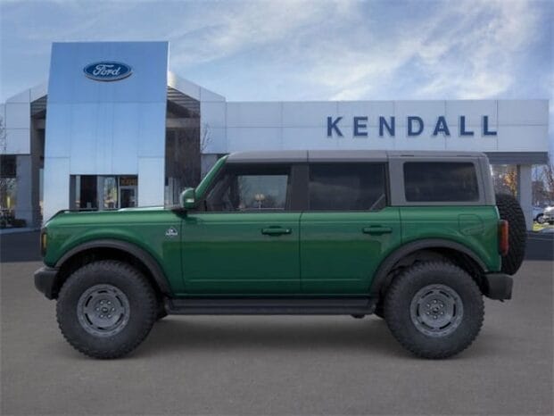 New 2025 Ford Bronco Outer Banks 4D Sport Utility – 1FMEE8BP8SLB14261 full