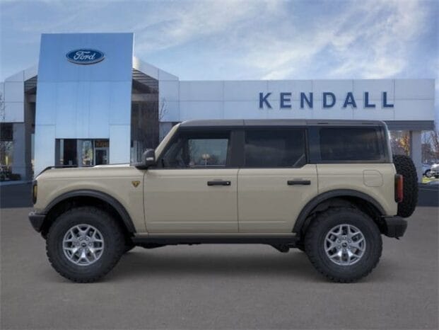 Used 2025 Ford Bronco Badlands 4D Sport Utility – 1FMEE9BP6SLB02454 full