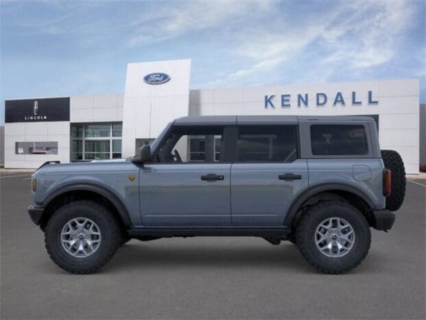 New 2025 Ford Bronco Badlands 4D Sport Utility – 1FMEE9BP1SLB82147