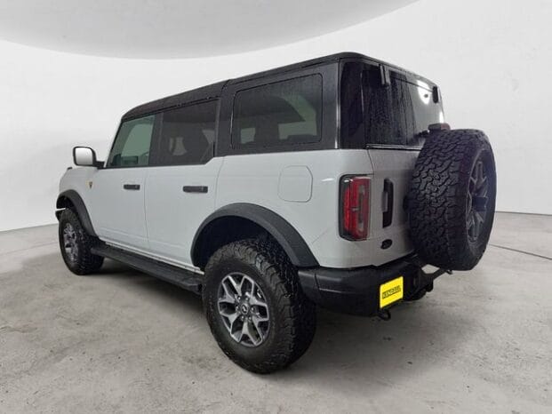 Used 2024 Ford Bronco Badlands 4D Sport Utility – 1FMEE9BP4RLA97989 full