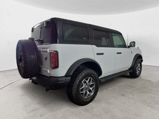 Used 2024 Ford Bronco Badlands 4D Sport Utility – 1FMEE9BP4RLA97989 full