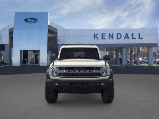 New 2026 Ford Bronco Outer Banks 4D Sport Utility – 1FMEE8BPXTLA64755 full