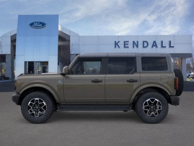 New 2026 Ford Bronco Outer Banks 4D Sport Utility – 1FMDE8BH8TLA77492 full