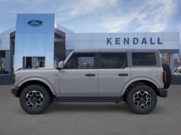 New 2026 Ford Bronco Outer Banks 4D Sport Utility – 1FMDE8BH1TLA53843 full