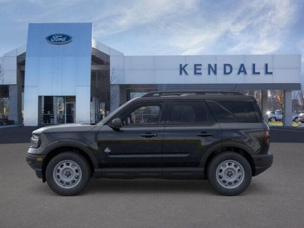 Used 2024 Ford Bronco Sport Outer Banks 4D Sport Utility – 3FMCR9C65RRF67028 full