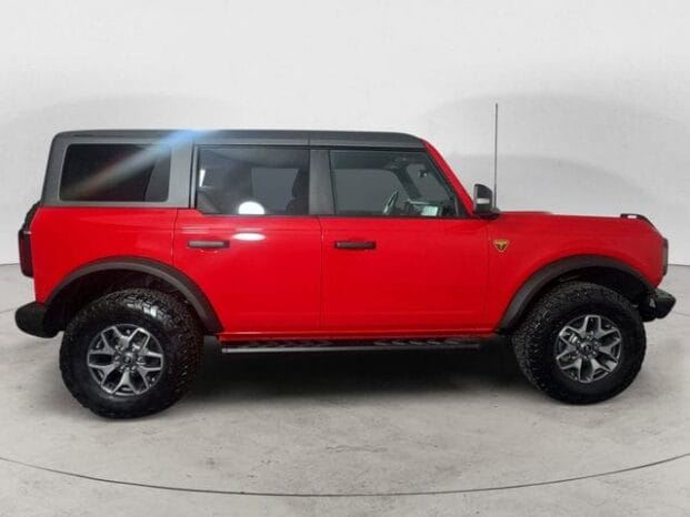 Used 2024 Ford Bronco Badlands 4D Sport Utility – 1FMEE9BP3RLA52154 full