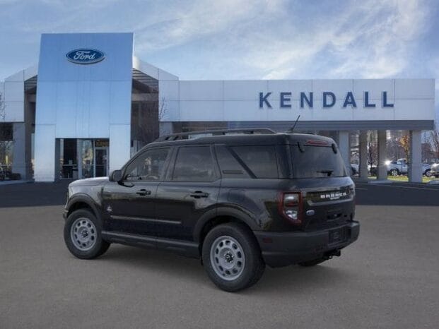 Used 2024 Ford Bronco Sport Outer Banks 4D Sport Utility – 3FMCR9C65RRF67028 full